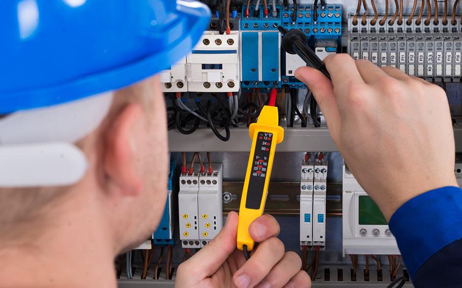 cherche électricien pas cher Saint-Rémy-lès-Chevreuse
